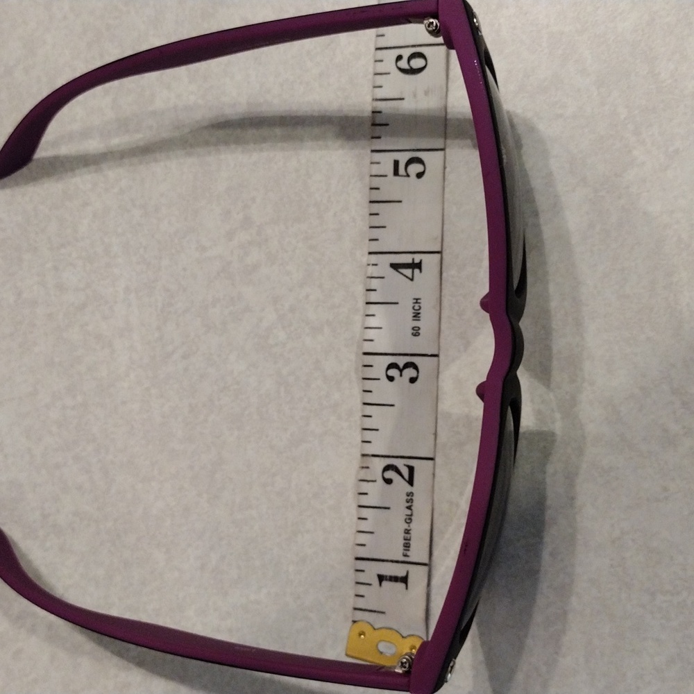 Lids sunglasses. - Picture 7 of 8